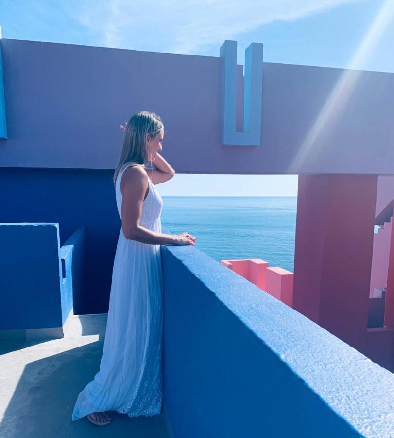 La Muralla Roja カルプ エクステリア 写真